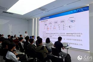 罗马诺：拉莫斯收到塞维利亚的短期合同，他很快会做出决定